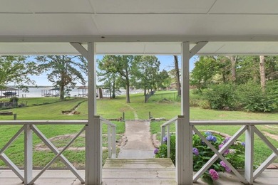 Cedar Creek Lake Home For Sale in Payne Springs Texas