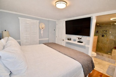 This charming 2-bedroom, 2-bath mobile home offers the perfect - photo 10