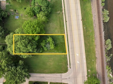 (private lake, pond, creek) Lot For Sale in Oshkosh Wisconsin