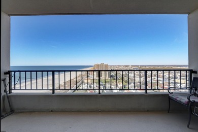 Beautifully renovated 2 bedroom, 2 bathroom residence in the - photo 8