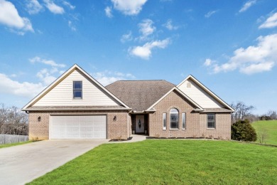 Lake Home For Sale in Somerset, Kentucky