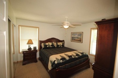 Welcome to Island Lake! This 3-bedroom, 2-bath home with 100 - photo 9