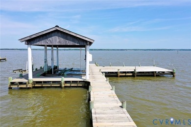 **This is  ULTIMATE river home & its being sold completely - photo 5