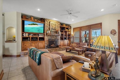 Experience the perfect blend of comfort, luxury, and East Texas - photo 8