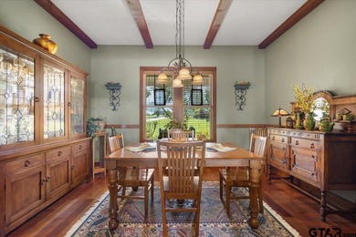 Experience the perfect blend of comfort, luxury, and East Texas - photo 10