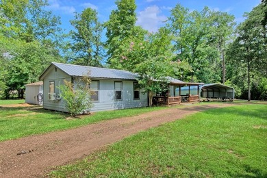 Toledo Bend Lake Home For Sale in Hemphill Texas