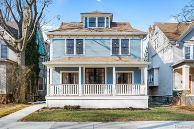 Lake Saint Clair Home For Sale in Detroit Michigan