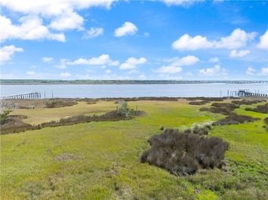 Set along a tranquil stretch of deep water, 454 Midway Circle - photo 12