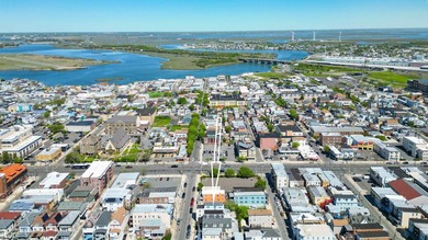 INVESTOR ALERT!! Investment opportunity in Atlantic City. This - photo 9