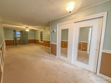 Private 3.73-acre country retreat with endless potential just 5 - photo 21