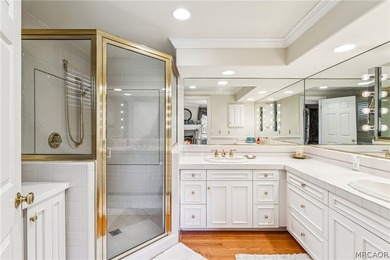 Welcome to an exceptional golf course frontage home set along - photo 23