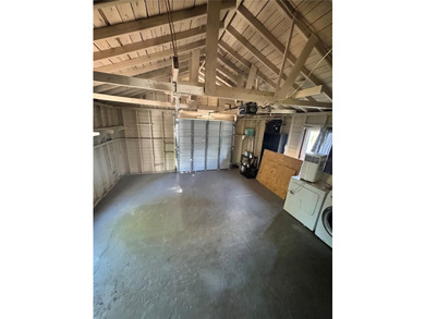 Charming fixer-upper at 3134 17th St N offers exceptional upside - photo 8
