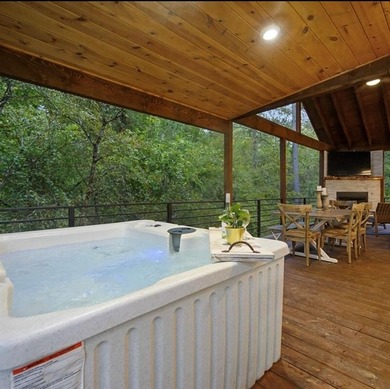 Welcome to Fleur de Lake, a modern luxury cabin perfectly - photo 29