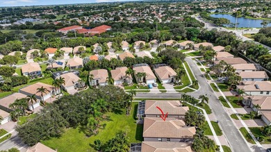 Well-maintained home in Aberdeen Country Club featuring 2 - photo 29