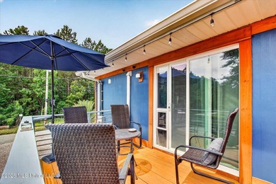 uTucked away on three beautifully landscaped lots, this - photo 36