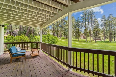 Welcome to an exceptional golf course frontage home set along - photo 38