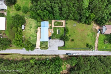 uTucked away on three beautifully landscaped lots, this - photo 41