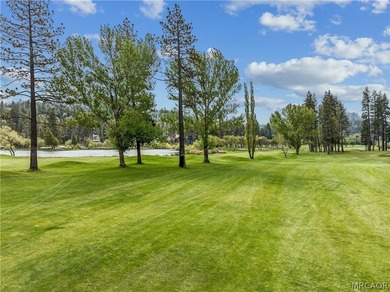 Welcome to an exceptional golf course frontage home set along - photo 44