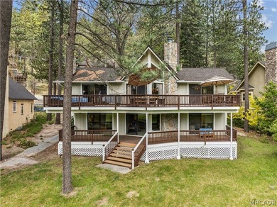 Welcome to an exceptional golf course frontage home set along - photo 48