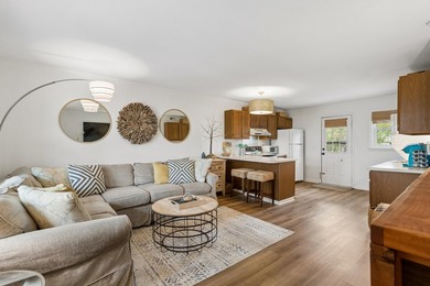 Experience breathtaking views from this second-story unit in - photo 4
