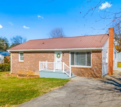 Cherokee Lake Home For Sale in Morristown Tennessee