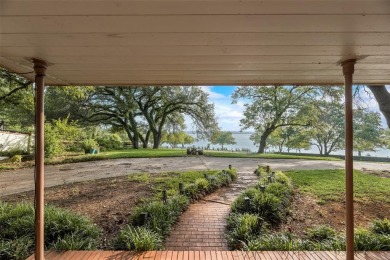 Lake Home For Sale in Dallas, Texas