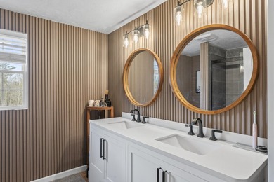 Welcome to this expansive Colonial in sought-after West - photo 11