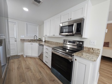 Welcome to luxury lake front living! This beautiful totally - photo 12