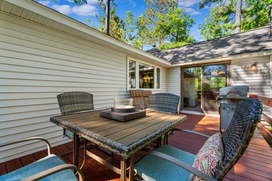 Well-maintained 2-bedroom, 1-bath home offering a beautiful lake - photo 14