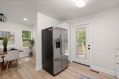 Welcome to 1823 Lisa Street, where thoughtful design, quality - photo 16