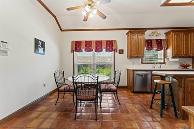 In-ground pool, wood-burning fireplace, boat port, sunroom - photo 9