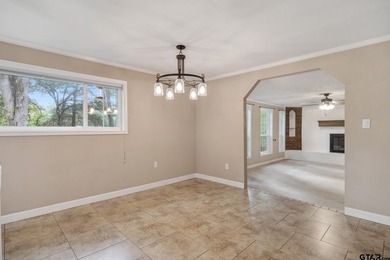 Well cared for 3/2 with a large shop, on just over an acre, near - photo 9