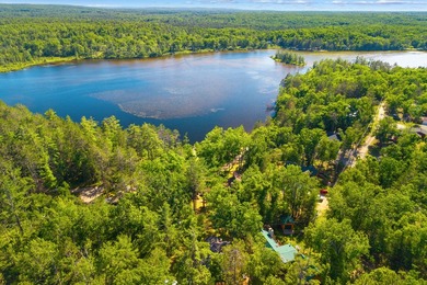 Well-maintained 2-bedroom, 1-bath home offering a beautiful lake - photo 32
