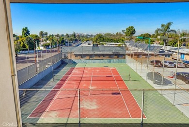 Don't miss this wonderful condo in the Park Ocean condominiums