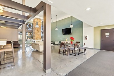 Don't miss this wonderful condo in the Park Ocean condominiums