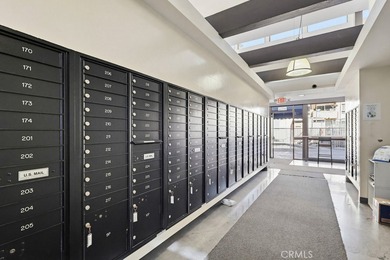 Don't miss this wonderful condo in the Park Ocean condominiums