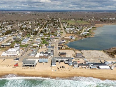 RARE COASTAL CANVAS READY FOR ITS NEXT CHAPTER At the crossroads - photo 2