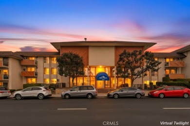 Don't miss this wonderful condo in the Park Ocean condominiums