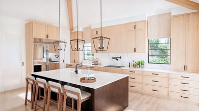 Matteo Court, an exclusive enclave of 10 luxury estate homes by - photo 3