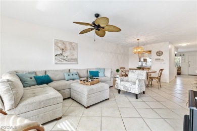 Cape Coral Lakes Area Condo Sale Pending in Cape Coral Florida