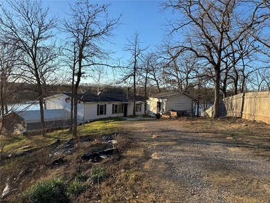 (private lake, pond, creek) Home For Sale in Wewoka Oklahoma