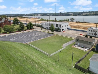 Ohio River Lot Active Under Contract in Jeffersonville Indiana