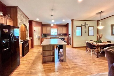 Great 4BR/2BA manufactured home in Toledo Beach Subdivision - photo 9