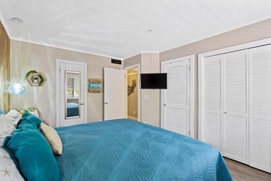 Welcome to this beautifully updated 1 bedroom, 1.5 bath condo - photo 13