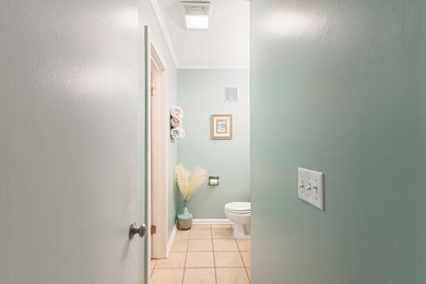 Welcome to this beautifully updated 1 bedroom, 1.5 bath condo - photo 17