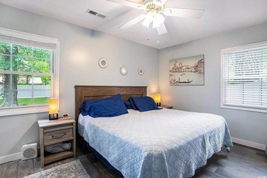 Coastal Charm & Modern Comfort - Blocks from the Beach with No - photo 8