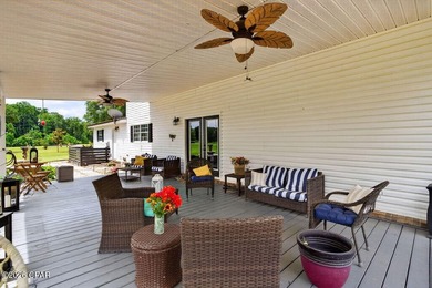 Escape to the beauty of country living with this charming - photo 24