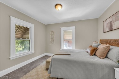 Welcome to this fully updated duplex in the heart of Euclid - photo 27