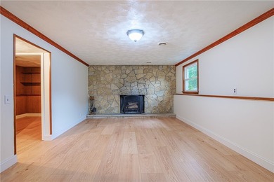 Welcome to your own Oasis, where timeless charm meets modern - photo 28