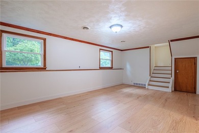 Welcome to your own Oasis, where timeless charm meets modern - photo 30